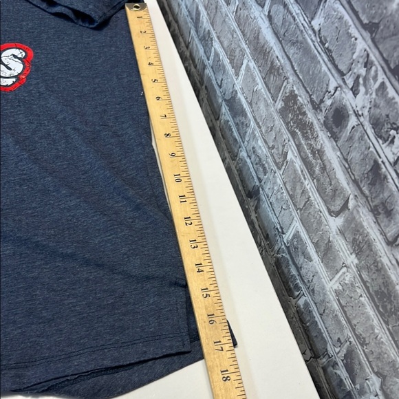 Rave Gray Graphic Short‎ Sleeve T-Shirt - Picture 9 of 9